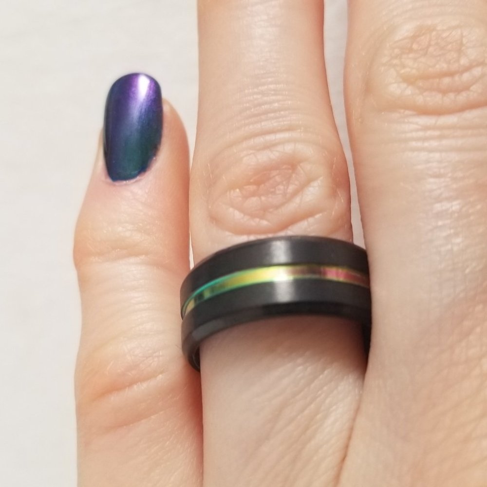 Black Holographic Ranbow Ring Band Size 6 Stainless Steel